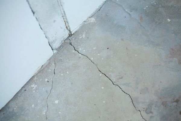 Cost of Garage Crack Repair in Evansville